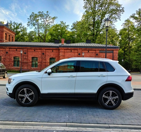 Volkswagen Tiguan cena 88500 przebieg: 148550, rok produkcji 2016 z Żyrardów małe 137